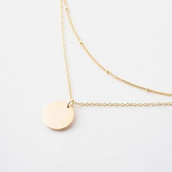 Gold Layered Necklaces Set of two chains, Dainty Everyday Minimalist Necklace - Picture 6 of 7